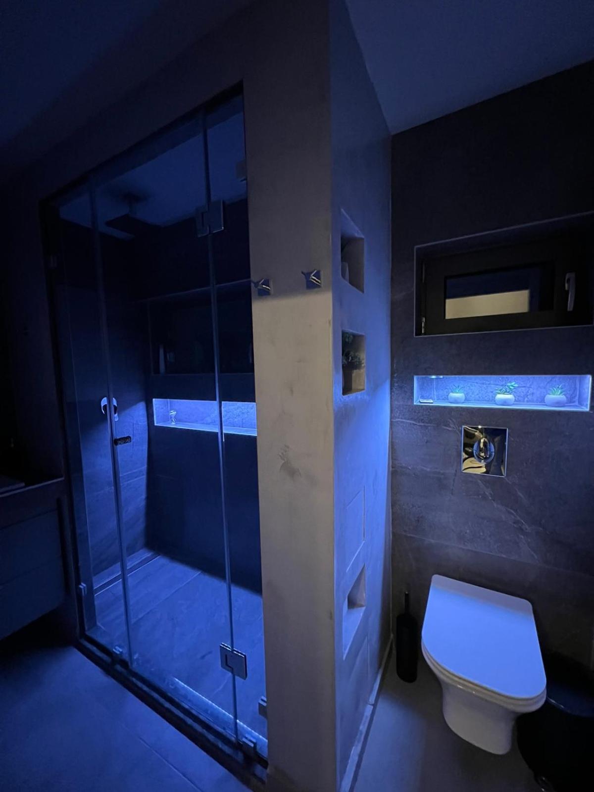 Loft Spa Greece - Enjoy Our Jacuzzi Kalamáta Eksteriør bilde